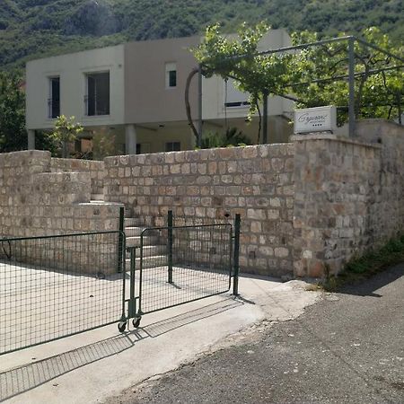 Apartments Grgurevic Kotor Exterior photo
