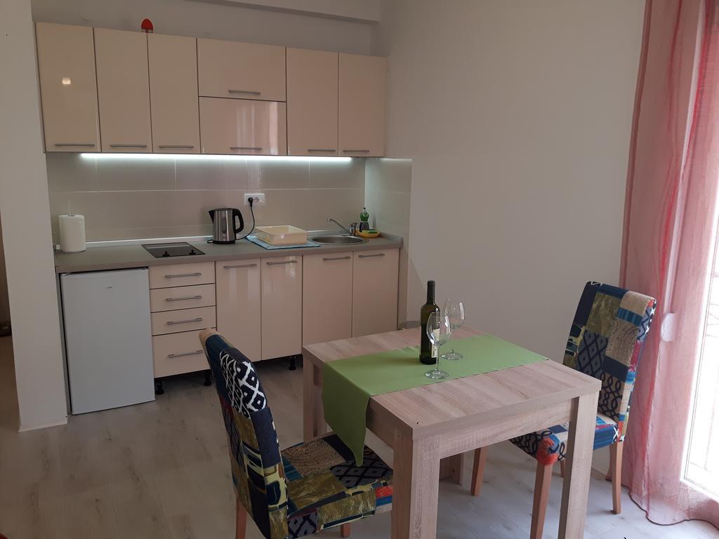 Apartments Grgurevic Kotor Exterior photo