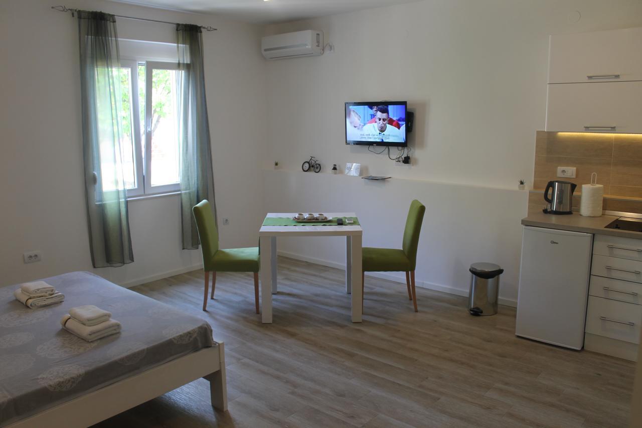Apartments Grgurevic Kotor Exterior photo